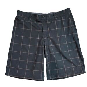Nike‎ Men’s Golf Shorts Plaid VTG Lightweight Waist 35
Inseam 10’
